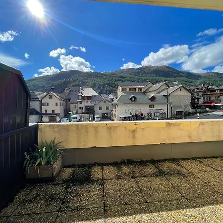 70 M2 Au Coeur Du Village D'allos 2 5 Couchages Appartamento Allos
